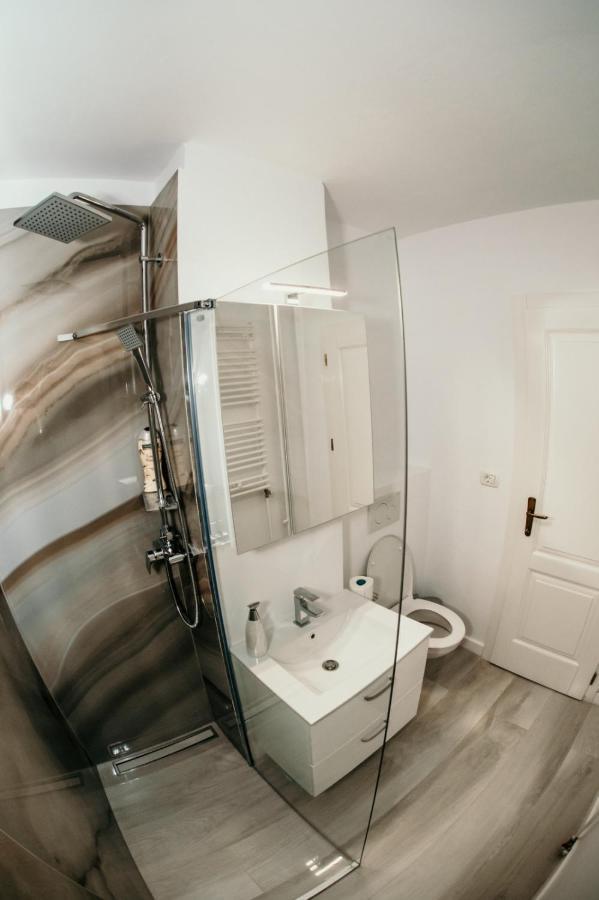 Apartament de lux ultramodern in zona centrala Timişoara Exterior foto