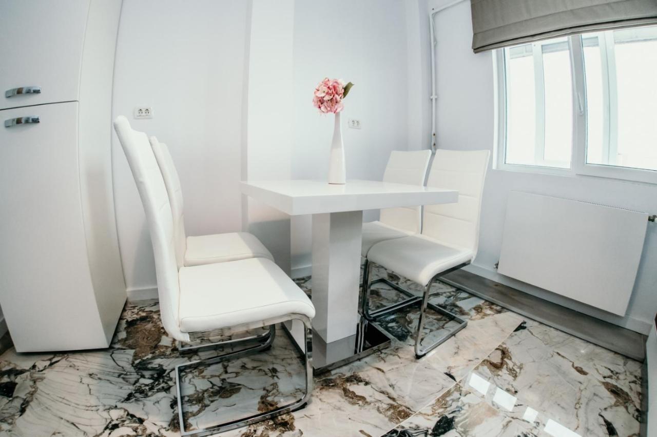 Apartament de lux ultramodern in zona centrala Timişoara Exterior foto
