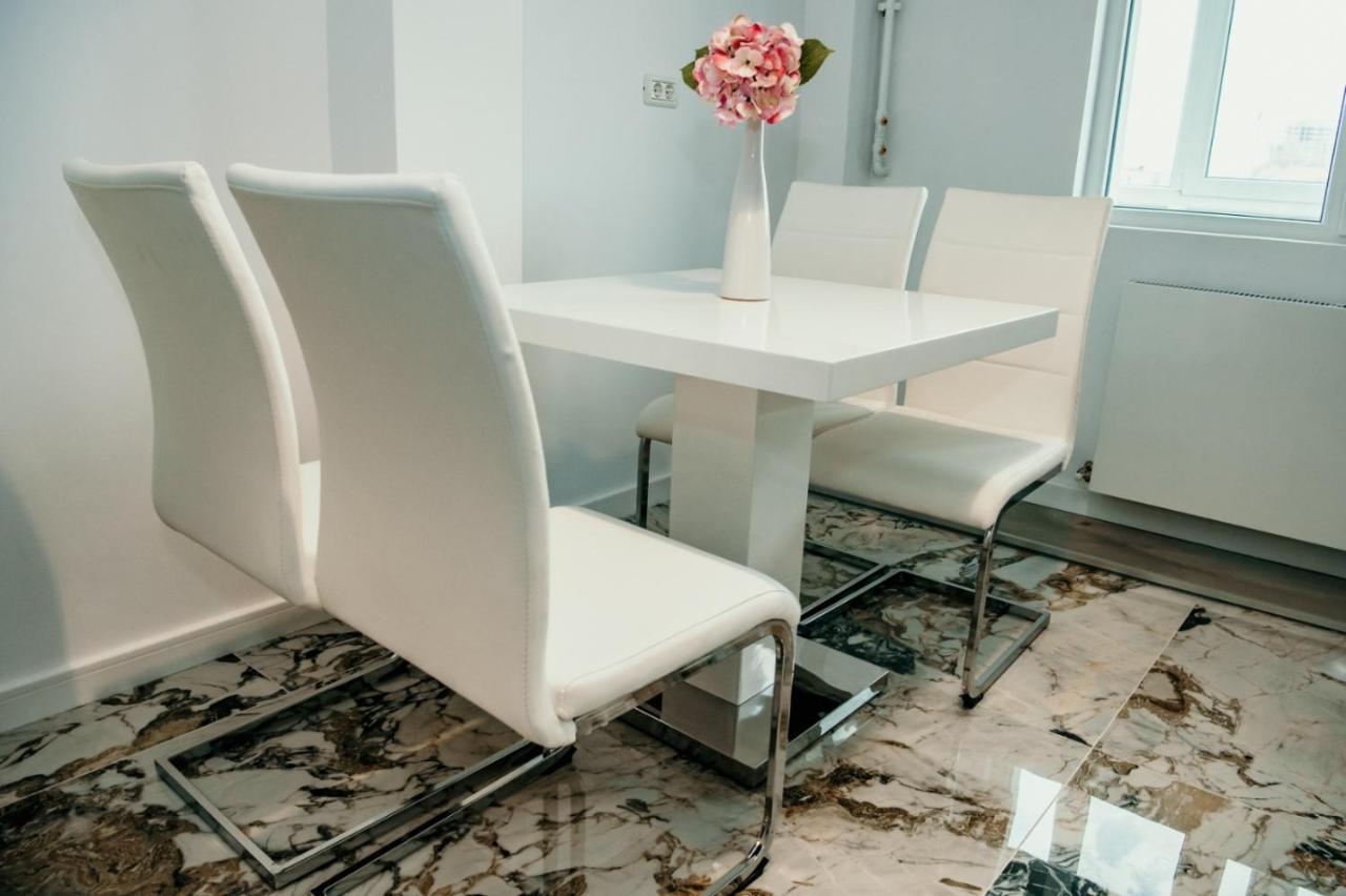 Apartament de lux ultramodern in zona centrala Timişoara Exterior foto